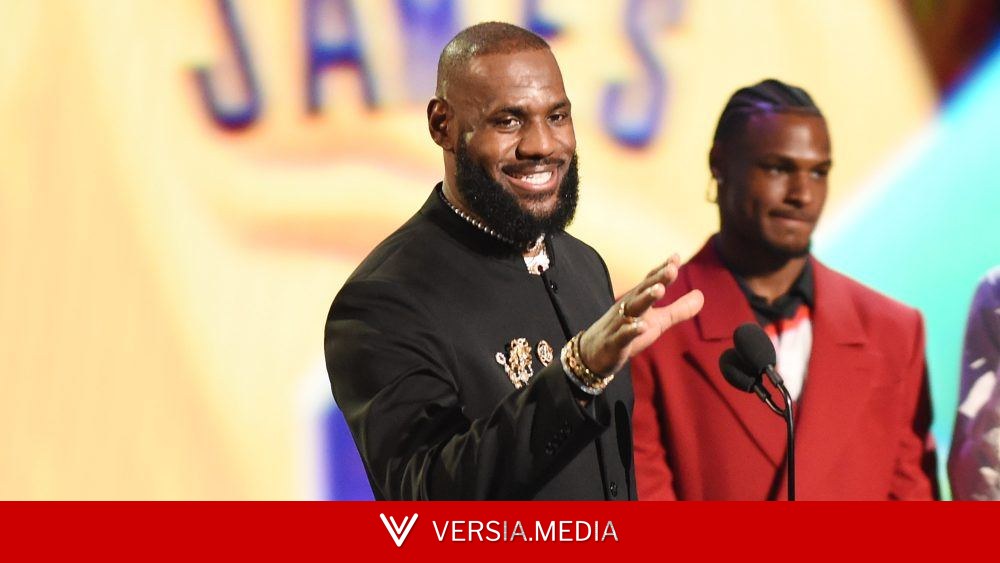 LISTEN: So Long, LeBron! What the Lakers Shakeup Means for the NBA and for L.A.’s Sports Star Power