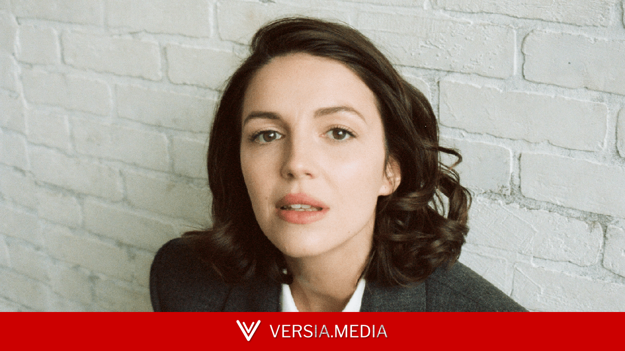 Why Ella Hunt Is Everywhere Right Now