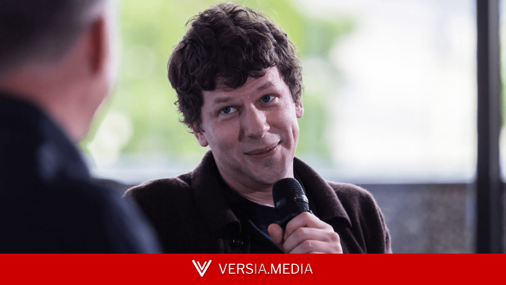 Jesse Eisenberg on Why It Would Be ‘Silly’ to Leave U.S. Because of Trump, Says ‘The Debut’ Is ‘The Opposite of AI’ Following A24 DeepMind Partnership