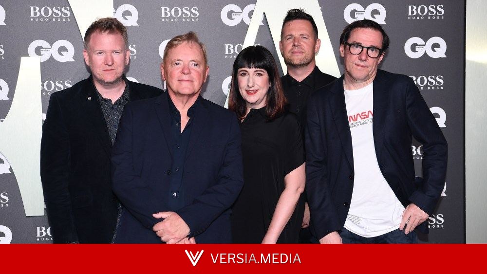 Two Members of New Order Step Away From Touring ‘Due to Personal Health Reasons’