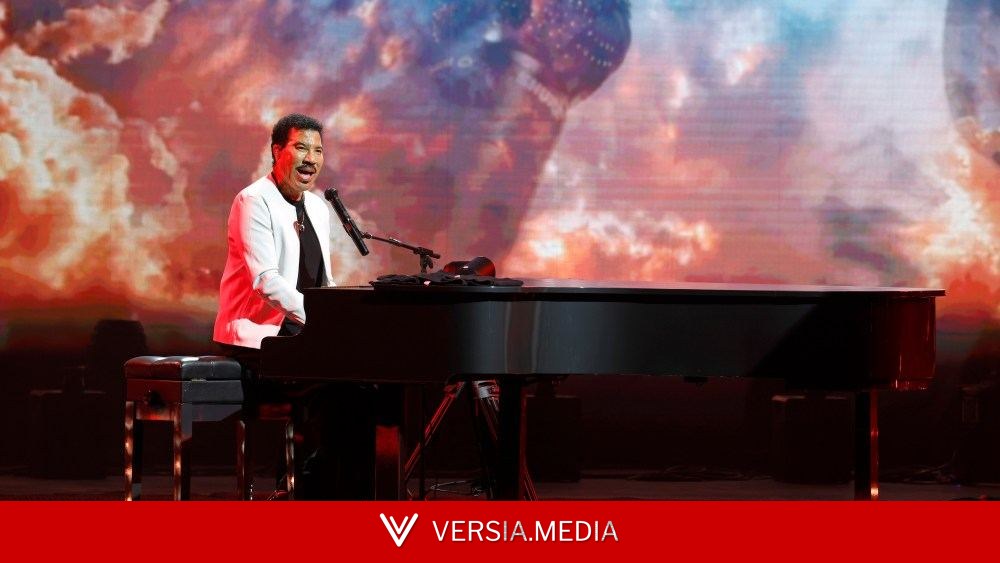 Lionel Richie Cuts Set Short After Falling Ill During Opening Night of Tour in Minnesota