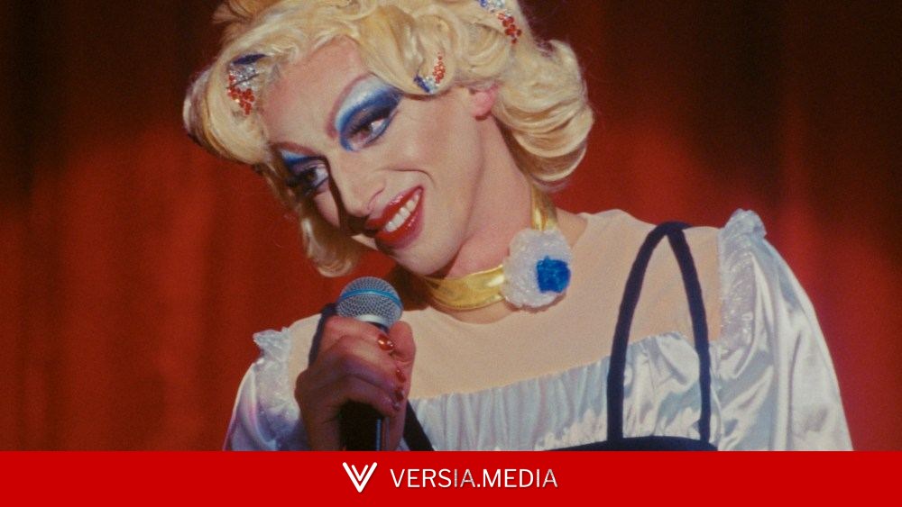 Šimon Holý Turns Drag, Family and Small-Town Life Into a Tender Political Statement in ‘Chica Checa’